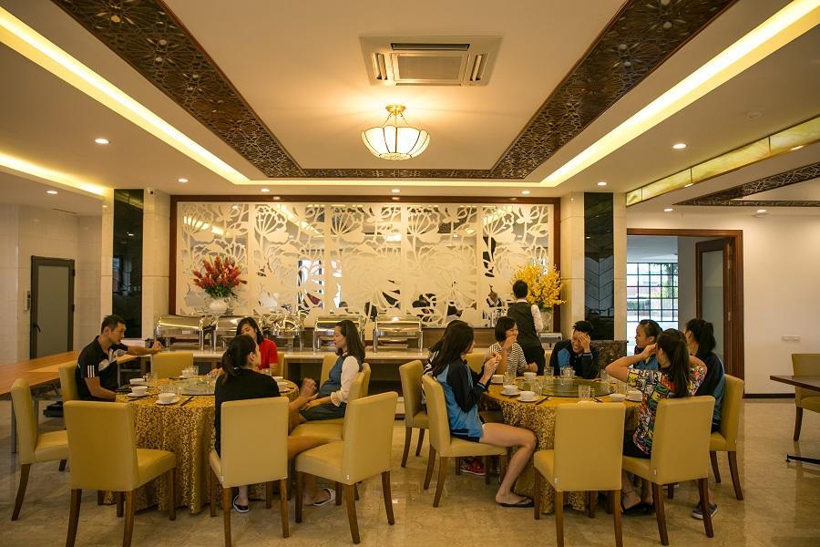 Ha Huy Hotel Provinz Hà Tĩnh Exterior foto